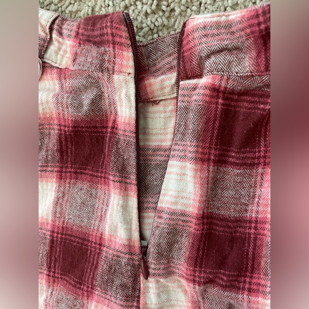 Forever 21 Plaid Mini Skirt - Picture 5 of 5